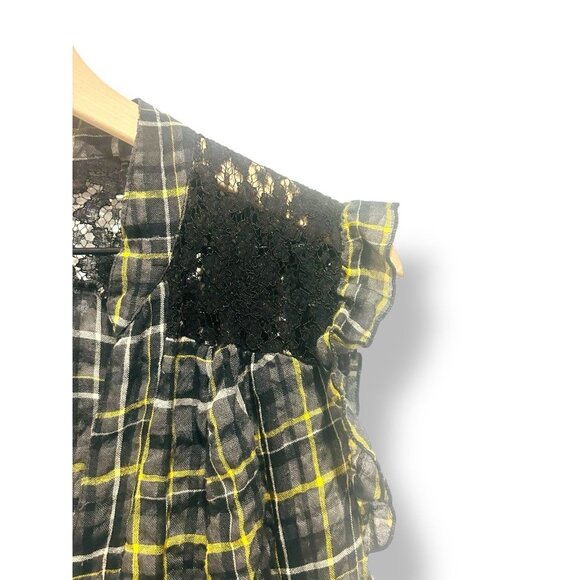 Torrid Plaid Button Front Dress Size 18 Black Yellow Lace Ruffle Smocked Waist - Picture 5 of 15